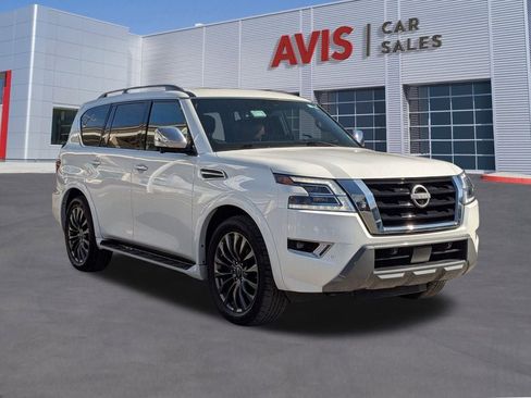 Used 2023 Nissan Armada Platinum w/ Captain's Chairs Package image 9