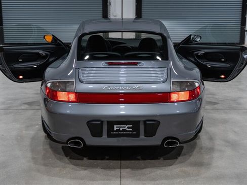 Used 2004 Porsche 911 Carrera 4S AWD/4WD image 35