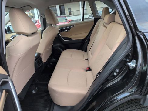 Certified 2023 Toyota RAV4 XLE image 25