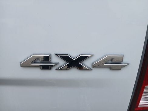 Used 2023 RAM 1500 Classic SLT w/ Electronics Group image 11