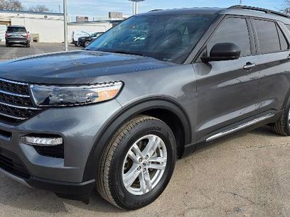 Certified 2023 Ford Explorer XLT w/ Equipment Group 202A