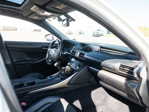 Used 2014 Lexus IS 350 w/ F Sport Package image 16