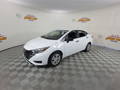 New 2025 Nissan Versa S w/ Trunk Package
