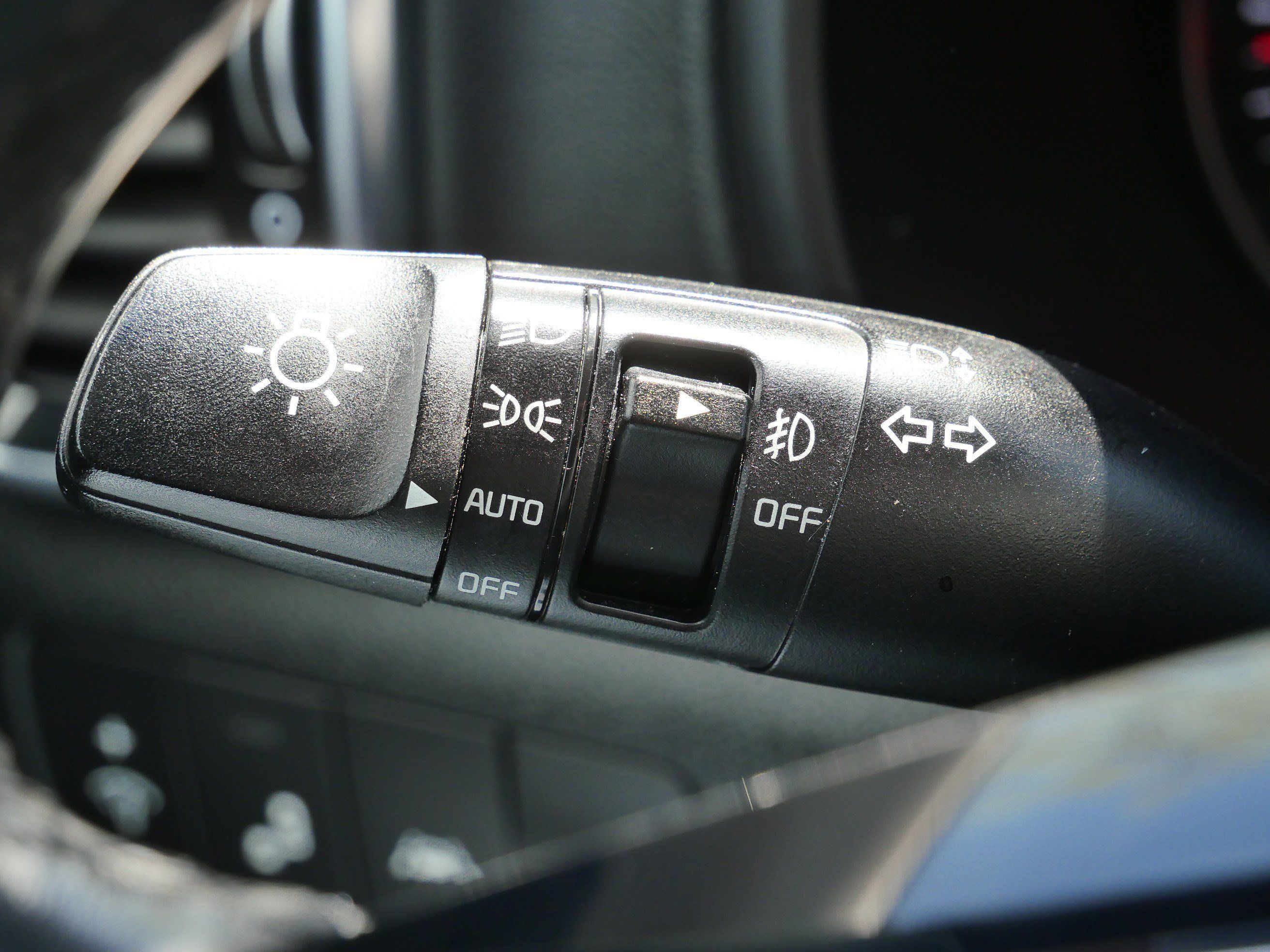 Used 2021 Kia Sportage EX AWD/4WD image 34