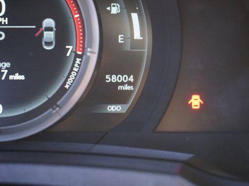 Used 2019 Lexus RC 300 F Sport image 14