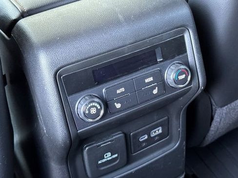 Used 2023 GMC Acadia AT4 w/ Technology Package AWD/4WD image 46