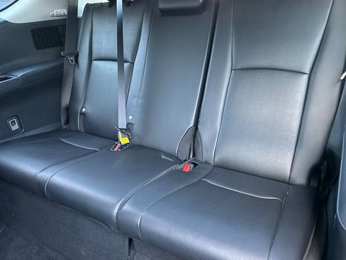 Used 2025 Toyota Grand Highlander AWD image 17