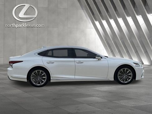 Used 2018 Lexus LS 500 w/ Interior Upgrade Package RWD image 4