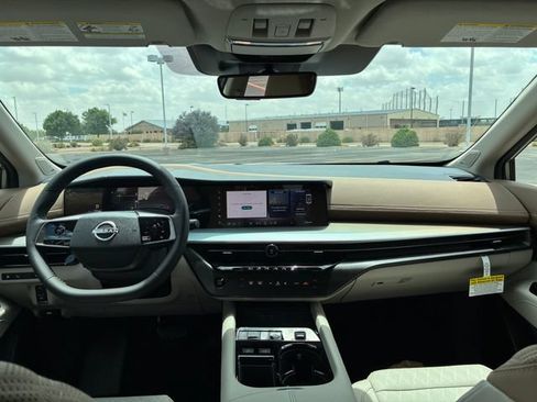 New 2026 Nissan Murano Platinum w/ Cargo Package AWD/4WD image 12