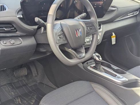 New 2026 Buick Envista Preferred image 3