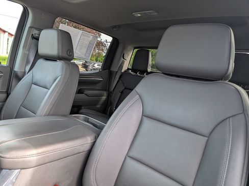 Used 2024 GMC Sierra 1500 SLT w/ SLT Premium Plus Package AWD/4WD image 20