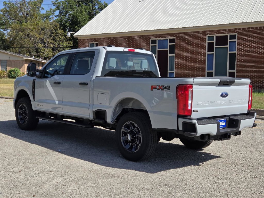 New 2026 Ford F250 XL w/ STX Appearance Package AWD/4WD image 4