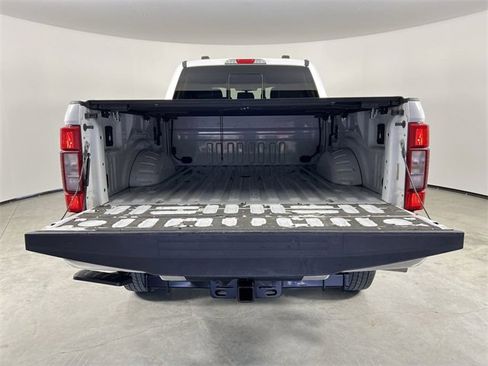 Used 2022 Ford F250 Lariat w/ Lariat Value Package image 27