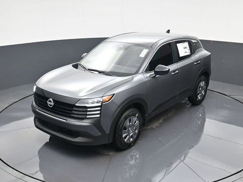 New 2026 Nissan Kicks S image 25