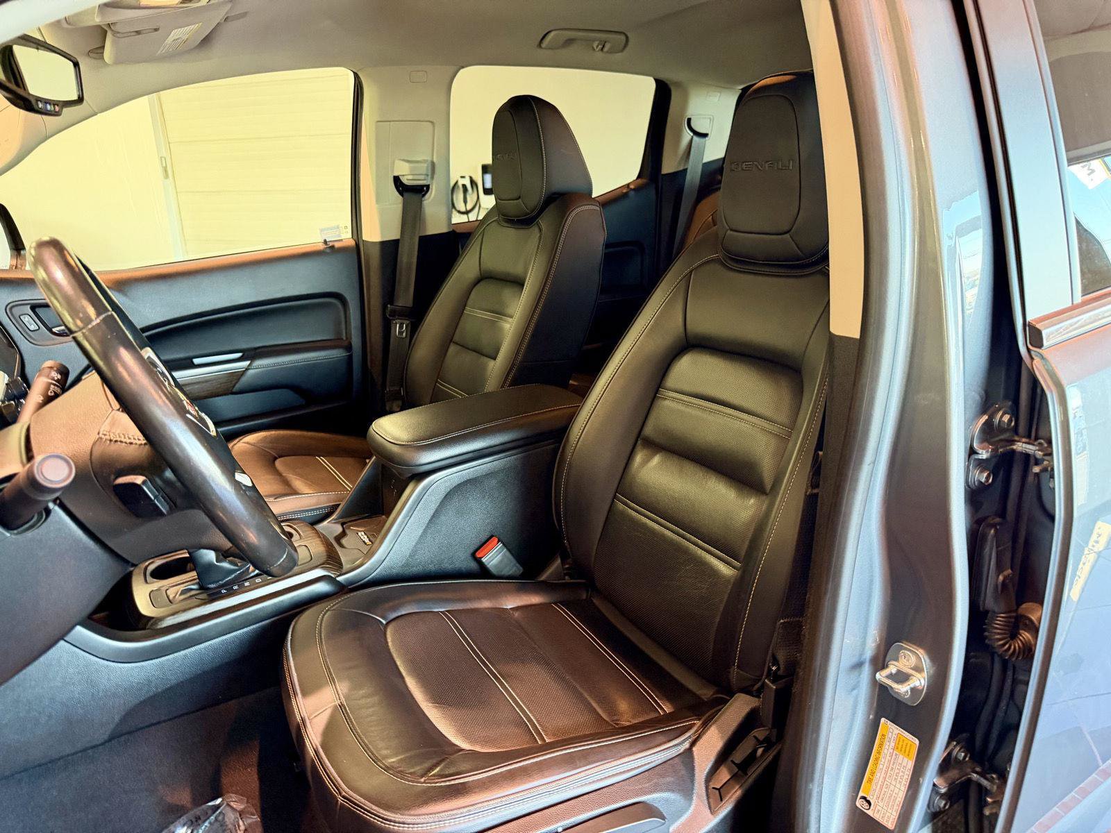 Used 2019 GMC Canyon Denali AWD/4WD image 36
