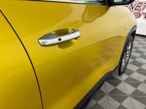 Used 2023 Kia Seltos SX w/ SX Sunroof Package image 31