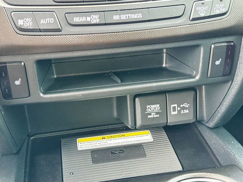 Used 2023 Honda Passport TrailSport image 25