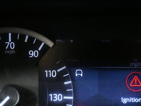 Used 2023 Land Rover Discovery Sport S image 14