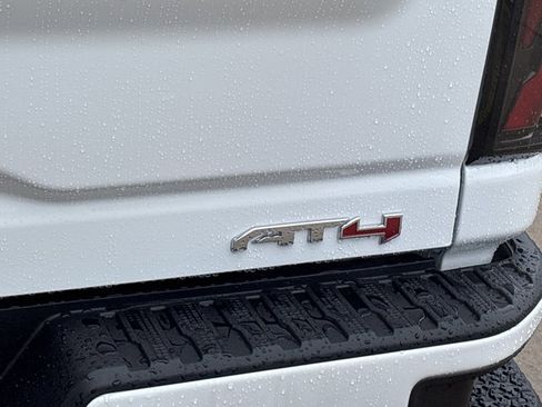 New 2026 GMC Sierra 2500 AT4 w/ AT4 Premium Plus Package image 5