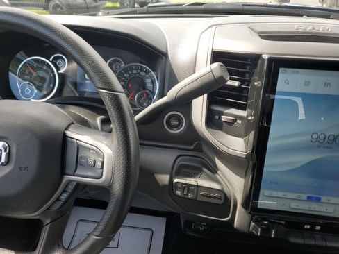 Used 2024 RAM 2500 Tradesman w/ Chrome Appearance Group AWD/4WD image 19