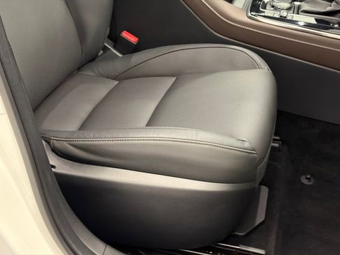 Used 2025 MAZDA CX-30 2.5 Turbo w/ Premium Package image 12