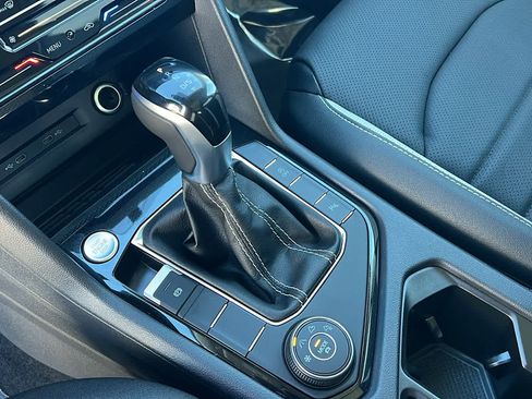 New 2026 Volkswagen Taos SEL image 13