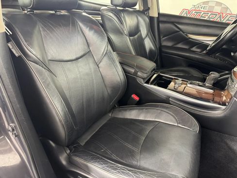 Used 2015 INFINITI Q70 L 3.7 w/ Deluxe Touring Package AWD/4WD image 34