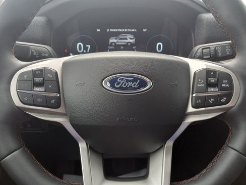 New 2026 Ford Explorer Active image 20