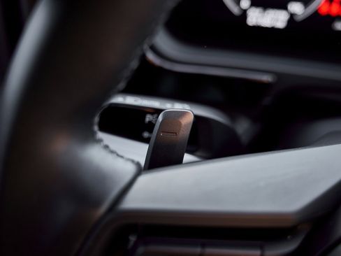 Used 2024 Porsche Cayenne Coupe image 53