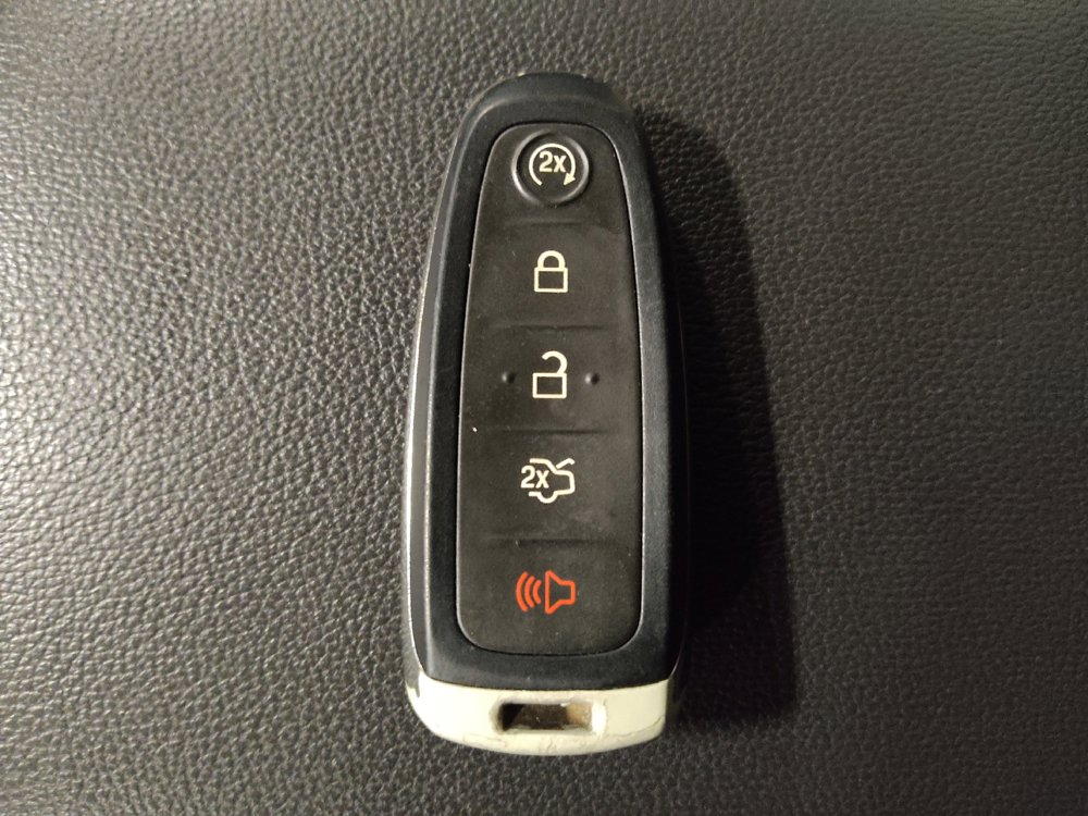 Used 2019 Ford Escape SEL FWD image 32