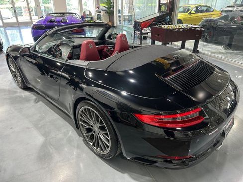 Used 2017 Porsche 911 Carrera image 22