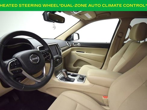 Used 2018 Jeep Grand Cherokee Laredo AWD/4WD image 8