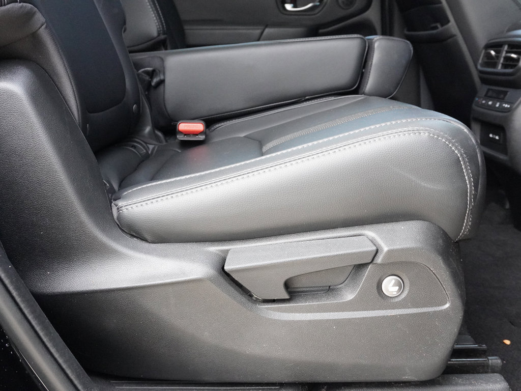 Used 2024 Honda Pilot Touring image 34