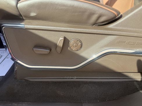 Used 2023 Ford F350 King Ranch image 13