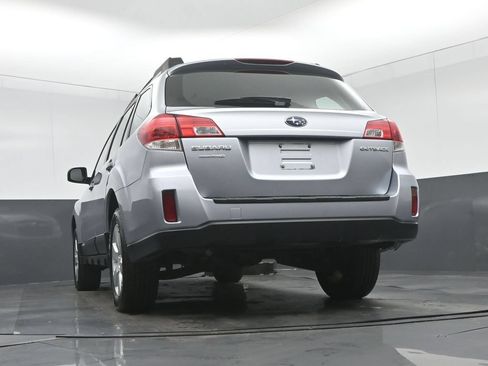Used 2012 Subaru Outback 2.5i AWD/4WD image 49
