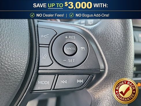 Used 2025 Toyota RAV4 XLE image 29