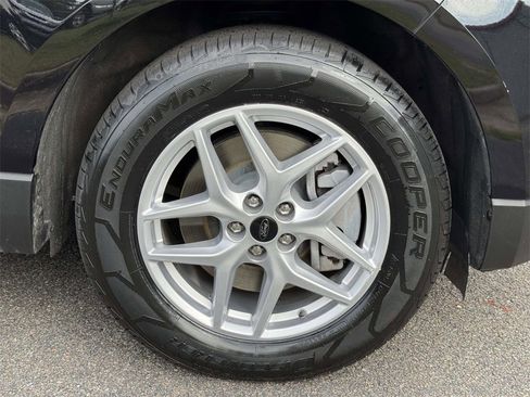 Used 2024 Ford Edge SEL image 25