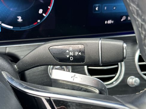 Used 2023 Mercedes-Benz E 350 4MATIC Sedan image 18