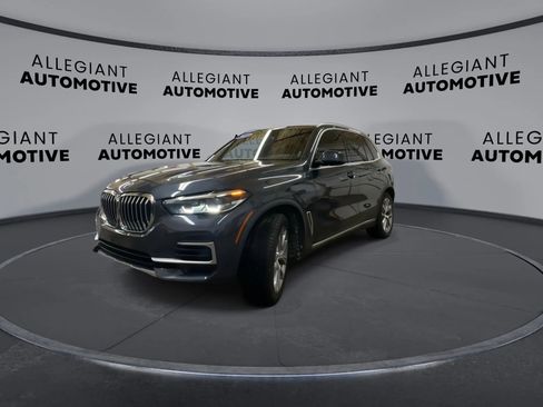 Used 2022 BMW X5 sDrive40i w/ Premium Package RWD image 9