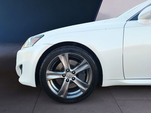 Used 2012 Lexus IS 350 image 9