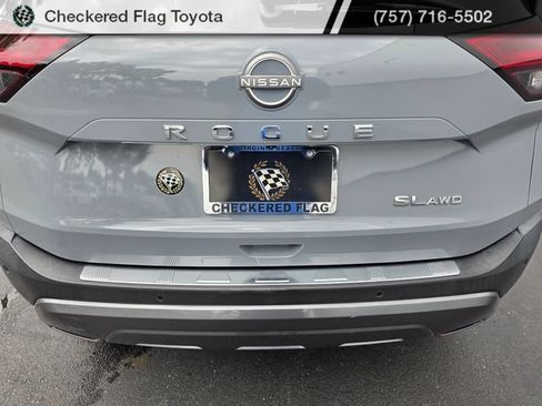 Used 2023 Nissan Rogue SL w/ SL Premium Package AWD/4WD image 13