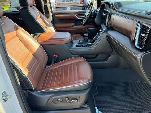 Used 2023 GMC Sierra 1500 Denali Ultimate image 21