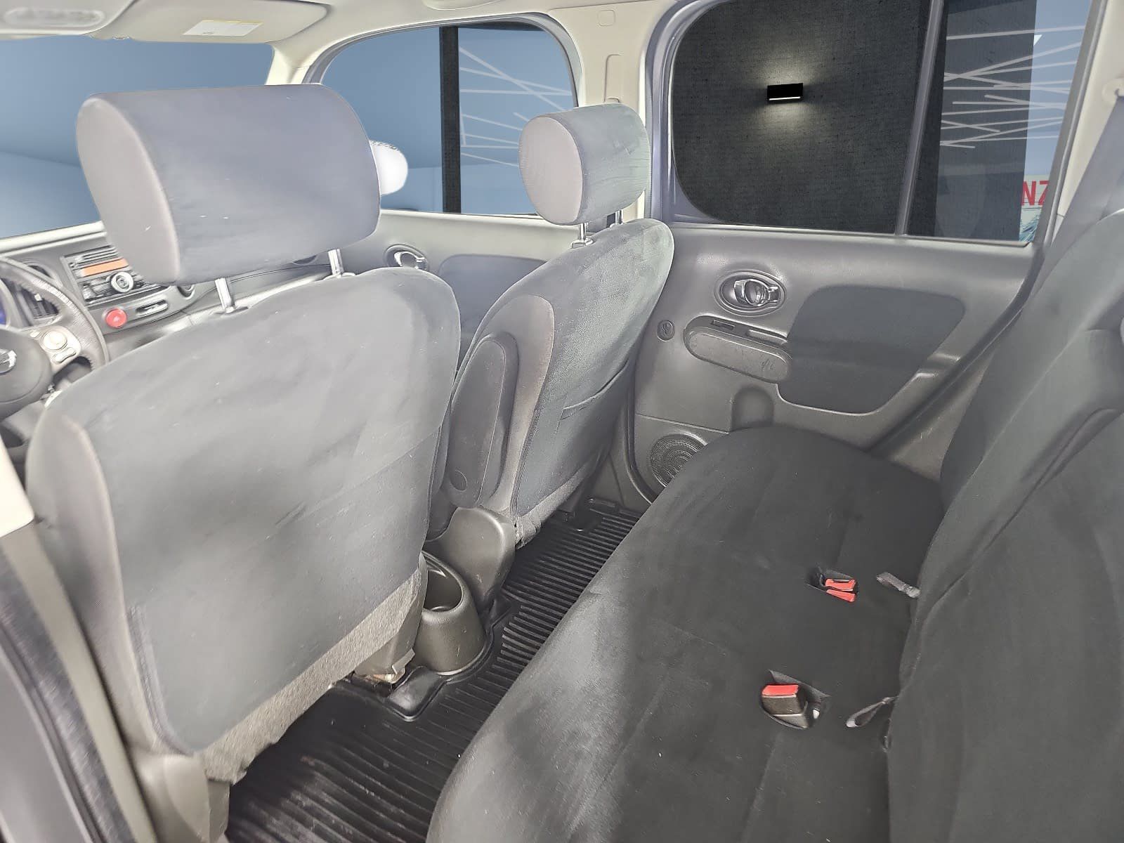 Used 2013 Nissan Cube 1.8 S w/ Interior Designer Pkg FWD image 11