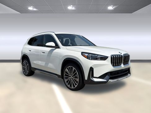 Used 2026 BMW X1 xDrive28i w/ Convenience Package AWD/4WD image 6
