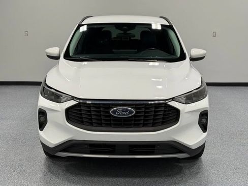 Used 2023 Ford Escape SE FWD image 4