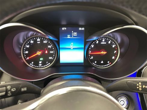 Used 2020 Mercedes-Benz GLC 300 GLC 300 image 19