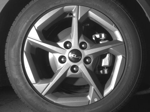 Used 2025 Kia K4 FWD image 12