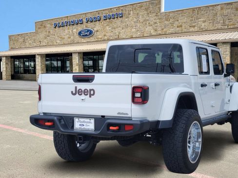 Used 2023 Jeep Gladiator Mojave w/ LED Lighting Group AWD/4WD image 5