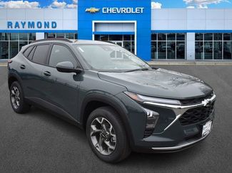 New 2026 Chevrolet Trax LT w/ LPO, Blackout Package video 1