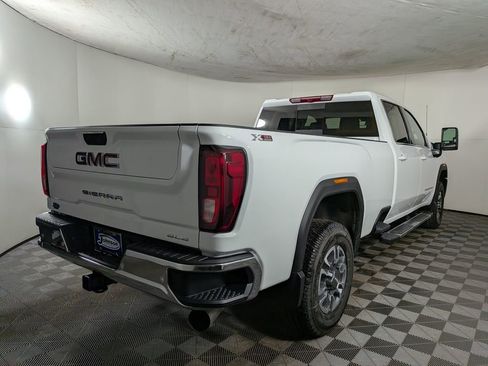 New 2026 GMC Sierra 2500 SLE w/ SLE Value Package; image 7